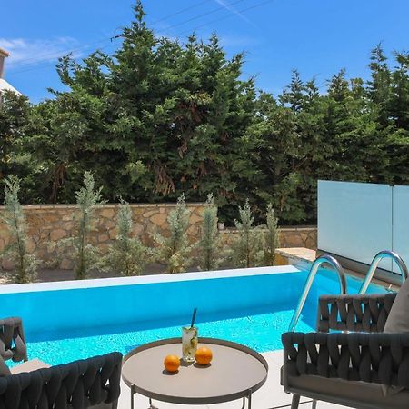 Lagoon Luxury Suites Vasilikí Екстериор снимка