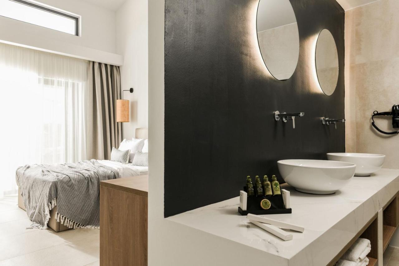 Lagoon Luxury Suites Vasilikí Екстериор снимка