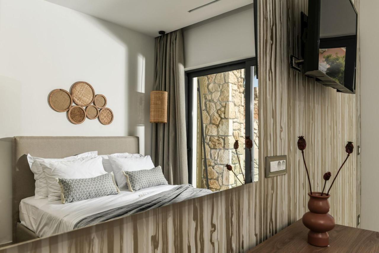 Lagoon Luxury Suites Vasilikí Екстериор снимка